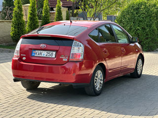 Toyota Prius foto 5