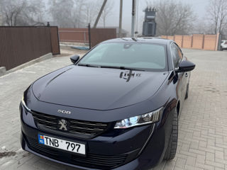 Peugeot 508 foto 1