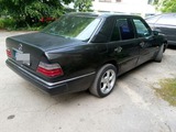 Mercedes Series (W124) foto 4