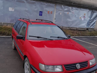 Volkswagen Passat foto 4