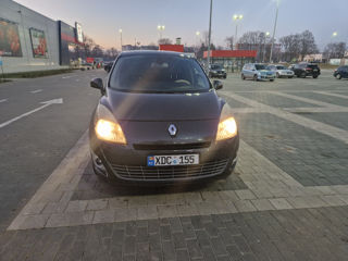 Renault Grand Scenic foto 6