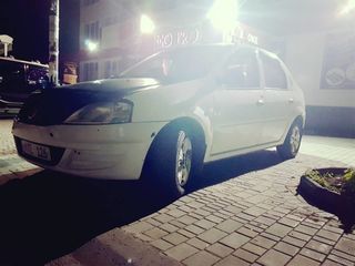 Dacia Logan foto 7