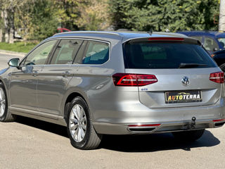 Volkswagen Passat foto 4