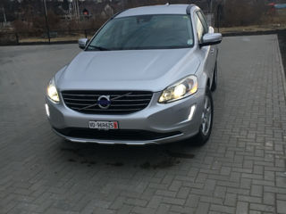 Volvo XC60 foto 9