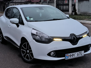 Renault Clio foto 3