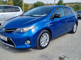 Toyota Auris foto 1