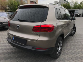 Volkswagen Tiguan foto 5