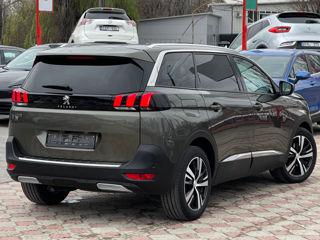 Peugeot 5008 foto 4