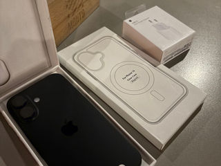 iPhone 16 128GB foto 2