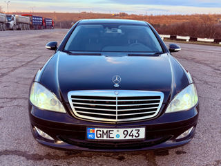 Mercedes S-Class foto 2