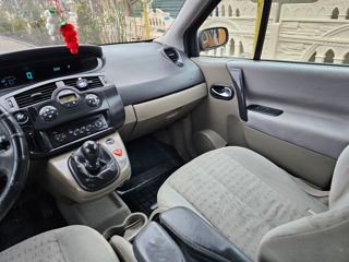 Renault Scenic foto 10