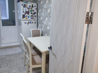 2-комн. кв., 50 м², 8/9 эт.