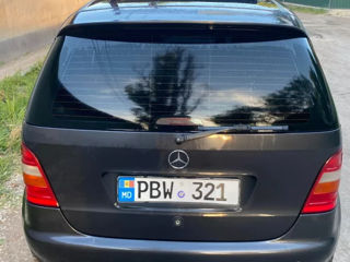 Mercedes A-Class foto 3