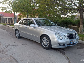 Mercedes E-Class