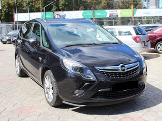 Opel Zafira foto 3