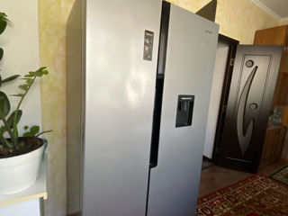 Frigider Gorenje side by side