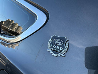 Ford Mondeo foto 9