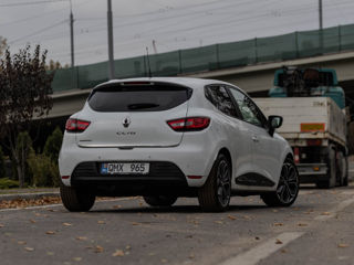 Renault Clio foto 4