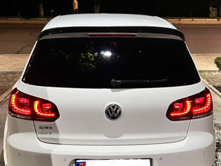 Volkswagen Golf foto 2