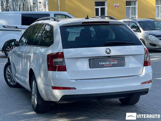 Skoda Octavia foto 3