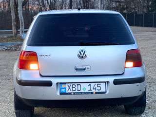 Volkswagen Golf foto 6