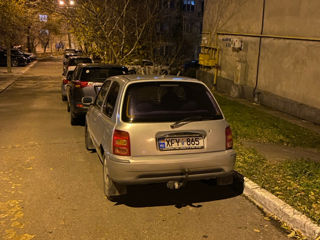 Nissan Micra foto 2