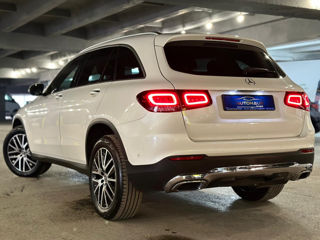 Mercedes GLC foto 5