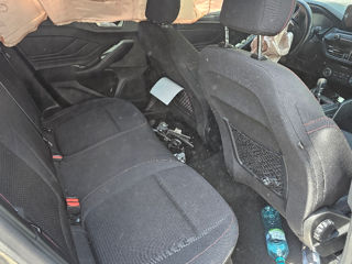 Ford Focus ST фото 5