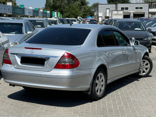 Mercedes E-Class foto 4