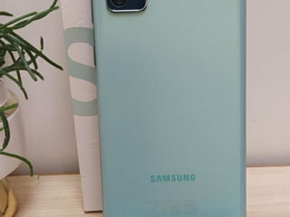 Samsung Galaxy S20 FE 128 GB 3290 lei