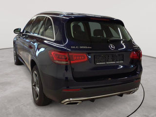 Mercedes GLC foto 2