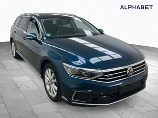 Volkswagen Passat foto 3