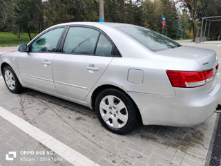 Hyundai Sonata foto 4