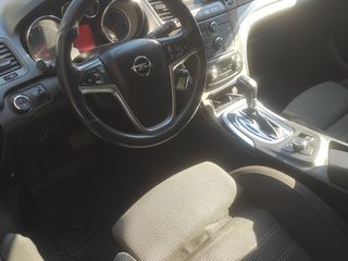 Opel Insignia foto 4