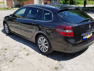 Renault Laguna foto 10