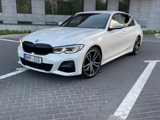 BMW 3 Series фото 1