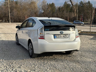 Toyota Prius foto 2