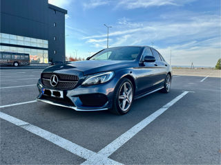 Mercedes C-Class foto 4