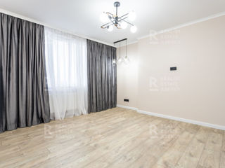 Apartament cu 3 camere, 97 m², Durlești, Chișinău foto 13