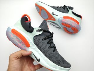 Nike joyride j grey orange