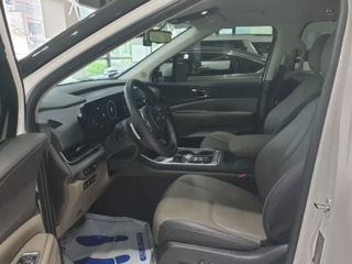 KIA Carnival foto 8