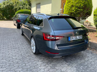 Skoda Superb foto 7