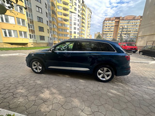 Audi Q7 foto 8