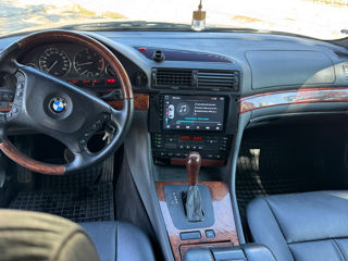 BMW 7 Series foto 7