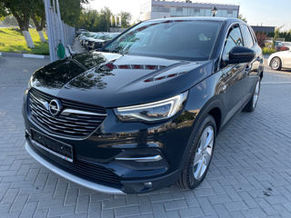 Opel Grandland X foto 2