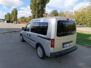 Opel Combo foto 4