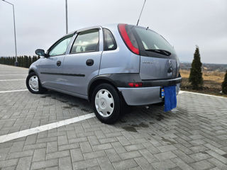 Opel Corsa foto 3