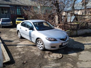 Mazda 3 foto 1