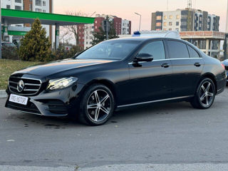 Mercedes E-Class foto 2