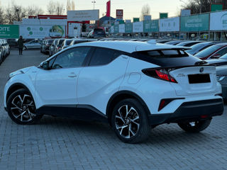 Toyota C-HR foto 5